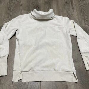 ALO Yoga Cream Sweatshirt